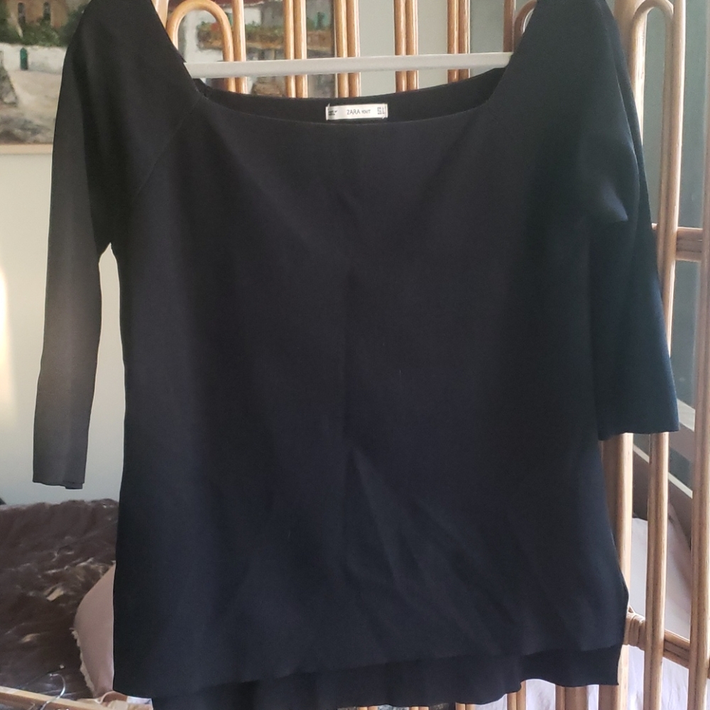 Half sleeve square neck black Zara knit top